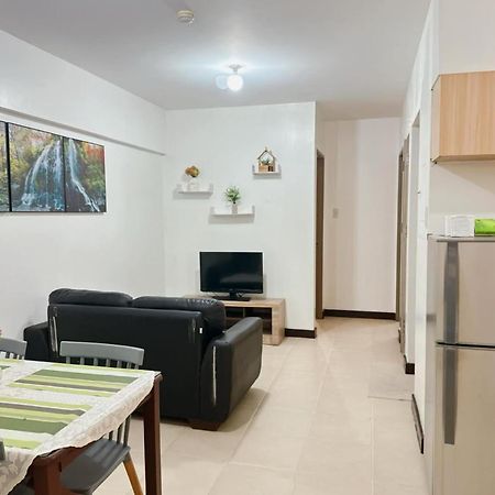 Alea Residence 21 Las Piñas Exterior photo