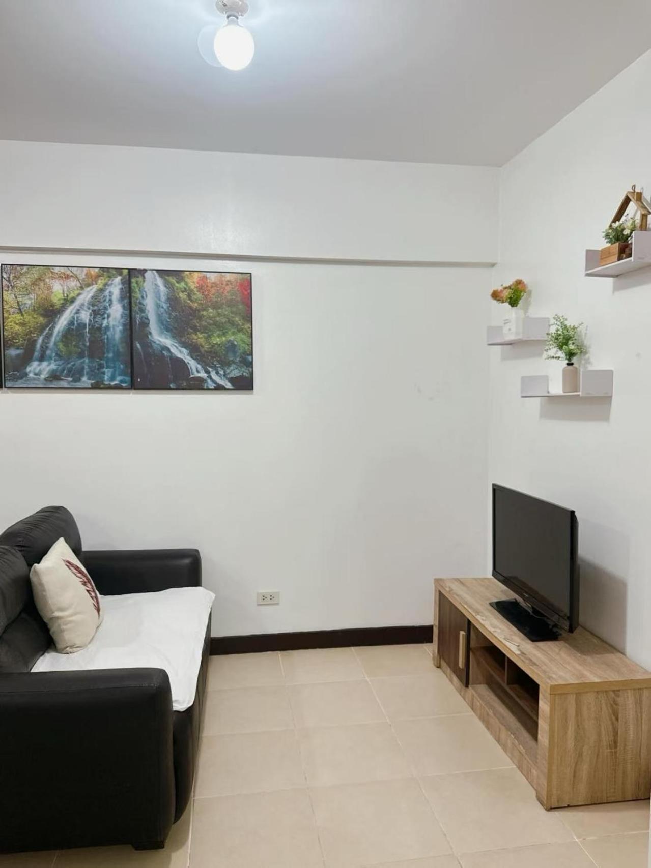 Alea Residence 21 Las Piñas Exterior photo